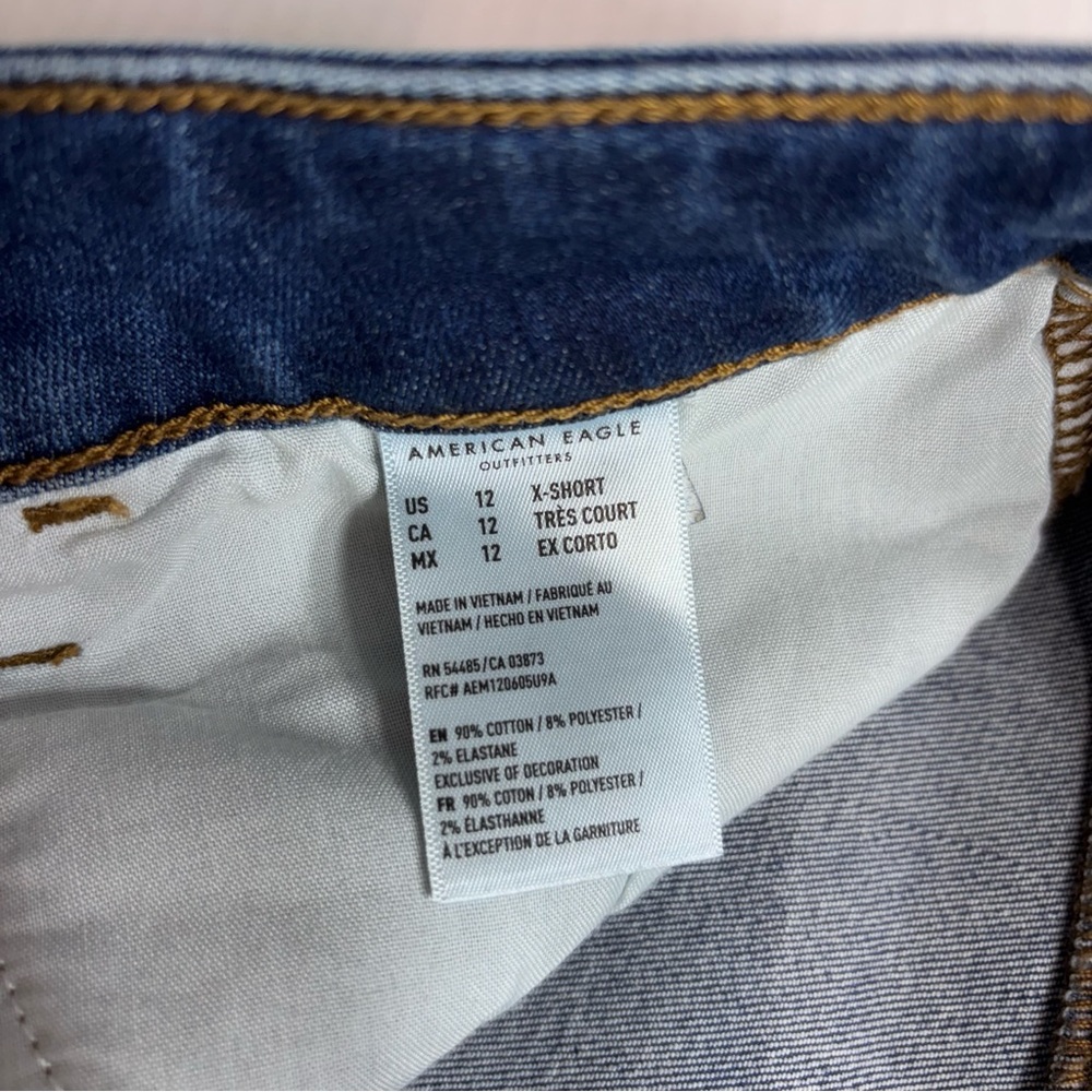American Eagle Hi-Rise Next Level Stretch Jegging Jean Medium Wash Womens 12 NWT - Picture 5 of 12